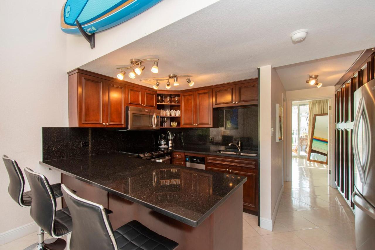Beach Living At Island Pine Villas Blaw George Town Buitenkant foto